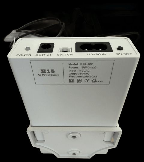 Smart View transformer connection panel: power output, switch port, 110VAC input, and on/off