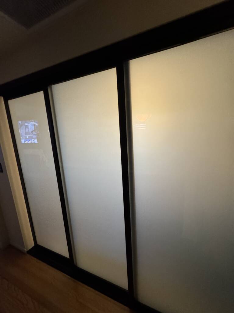 Smart glass installation in Orange County featuring switchable privacy glass for luxury homes and modern commercial properties.